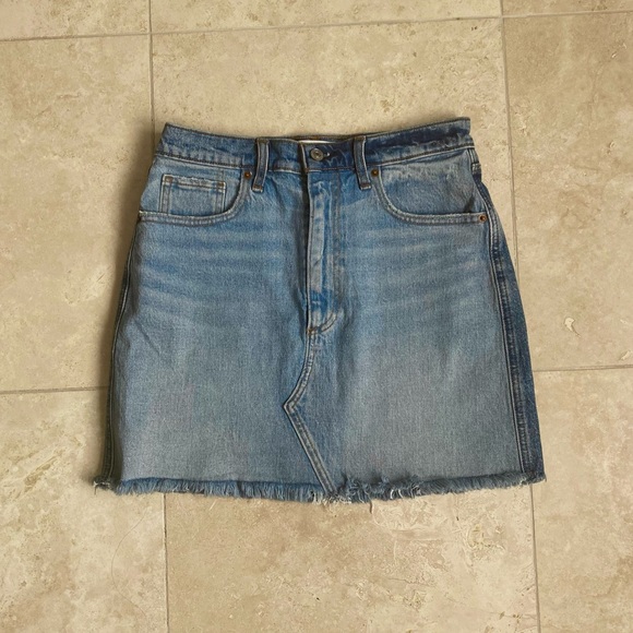 Abercrombie & Fitch Dresses & Skirts - Abercrombie & Fitch Ultra High Rise Denim Skirt